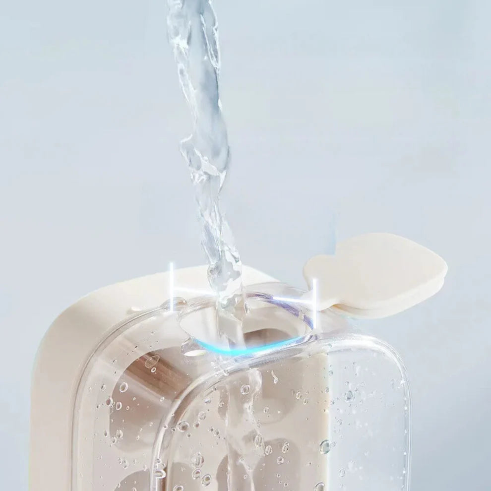 Eiswürfelform mit Deckel – Stapelbare Eiswürfelbox für 18 Würfel, BPA-frei