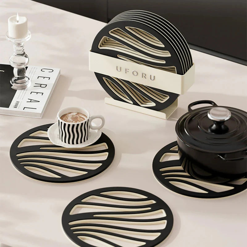 Elegantes Tischuntersetzer-Set mit Halter – Hitzebeständig, rutschfest & stilvolles Design
